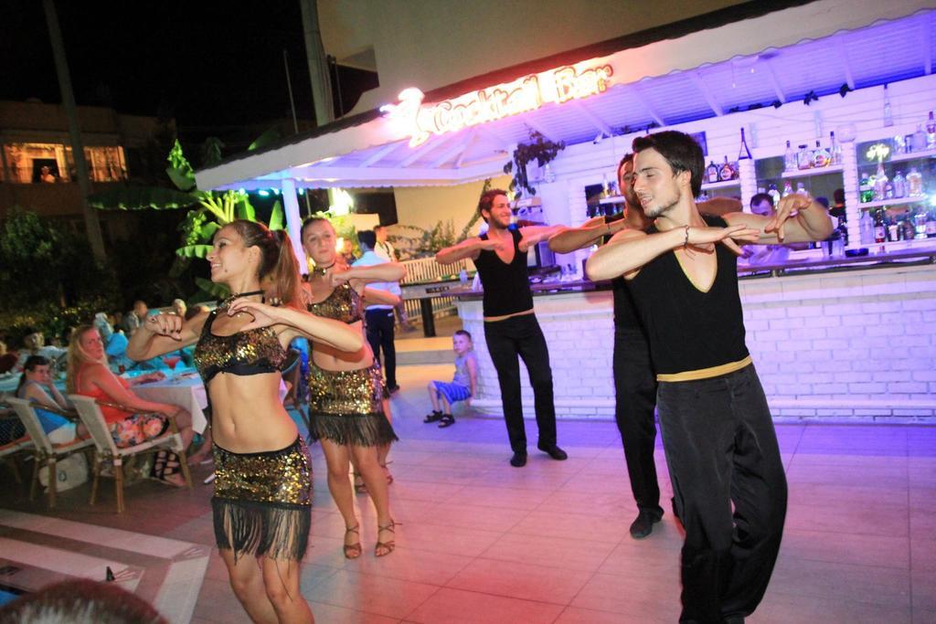 Hotel apartamentowy Blue Palace 3*