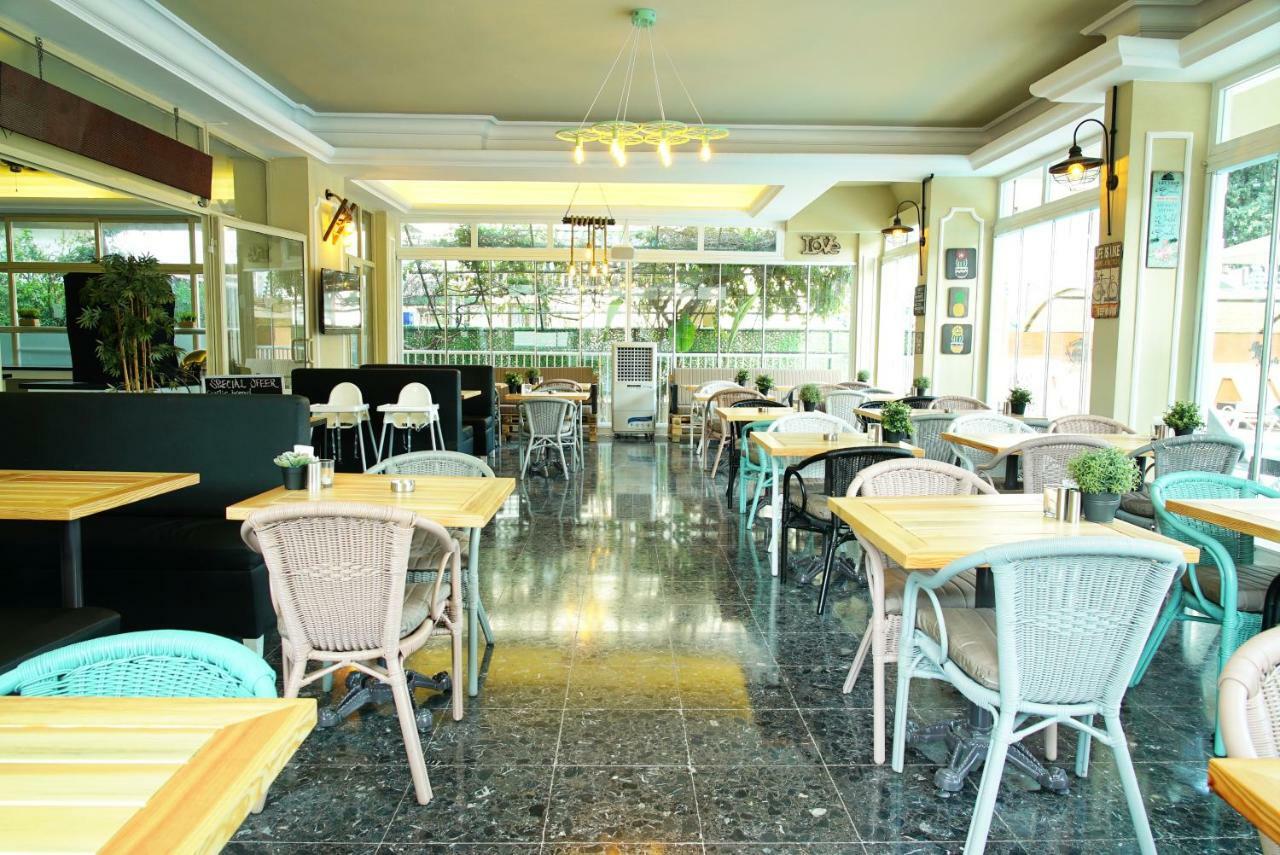 Hotel apartamentowy Blue Palace 3*